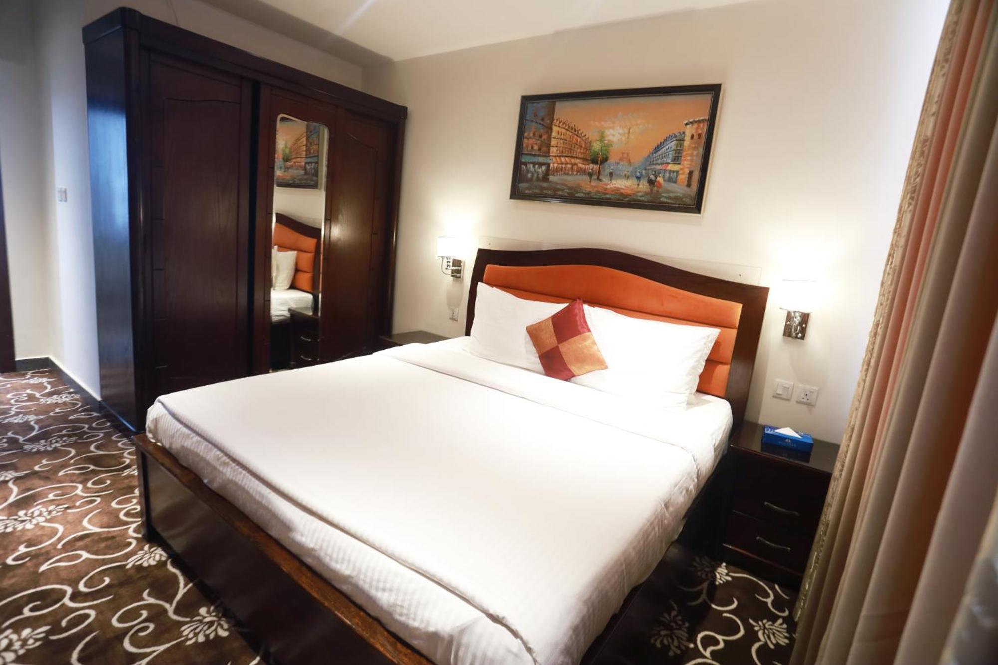 Naylover Hotel Suites アンマン エクステリア 写真